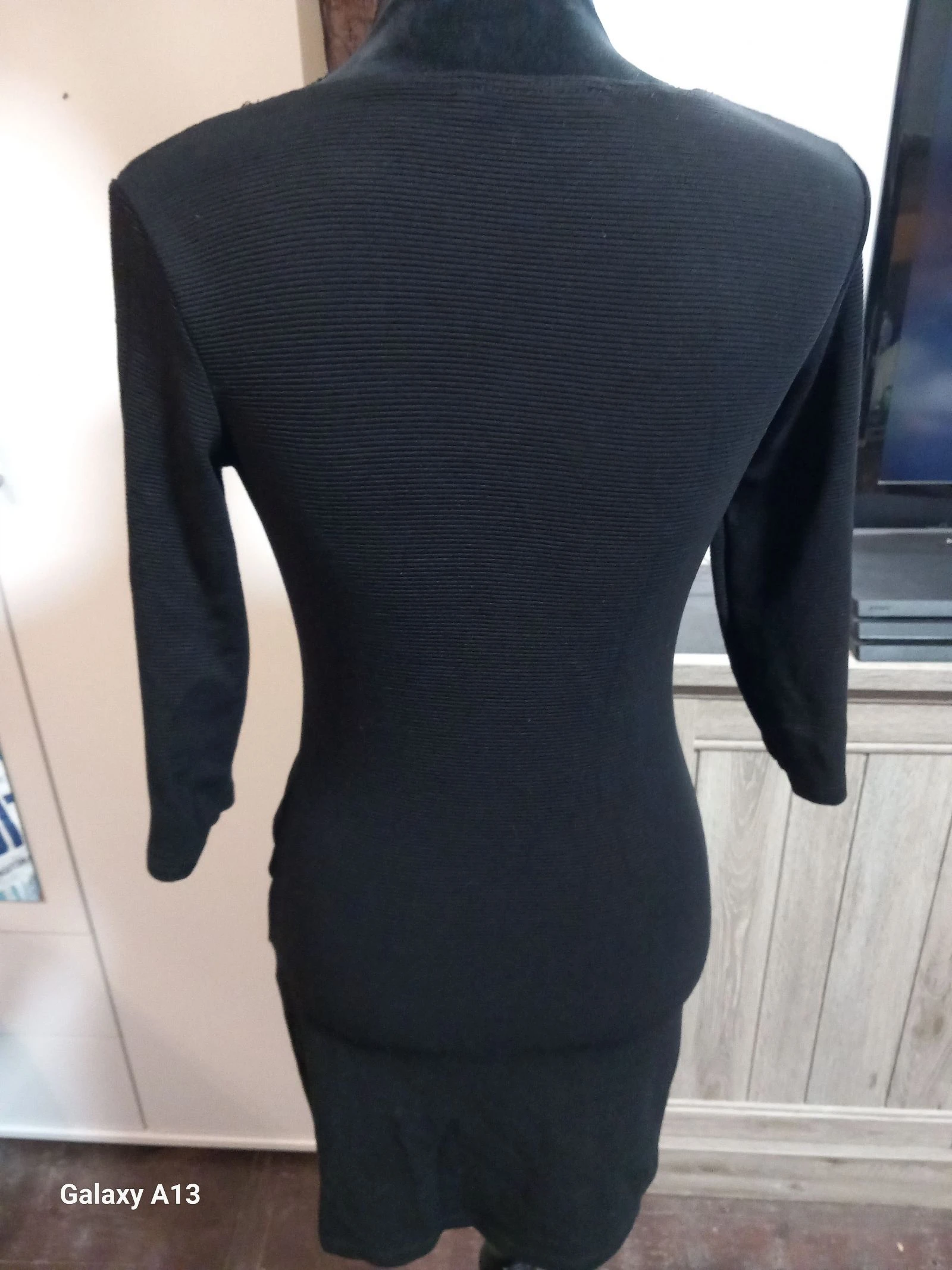 Prachtige geribde zwarte jurk van Mango - maat S (perfecte staat) – photo 7